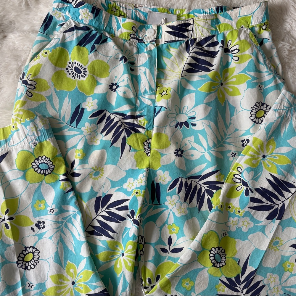 Vintage Flower Power Capris / Blue Green White Light Cotton G.W. Div  of Graff